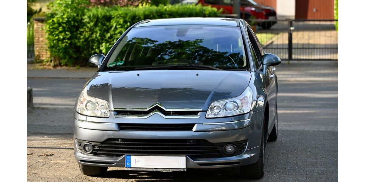 Citroen C4 110.535 km 2.700 &euro; Frankfurt am Main 60529