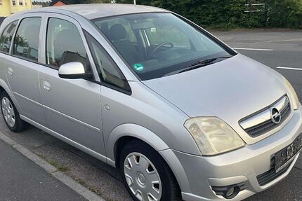 Opel Meriva 157.542 km 1.890 &euro; Rödermark 63322