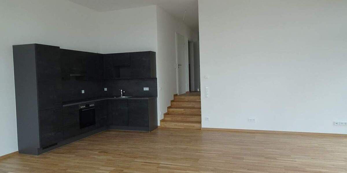 Terrassenwohnung Frankfurt am Main Schwanheim - 3 Zimmer, 103 m&sup2;, 1.900&euro; | Angebot:25672137