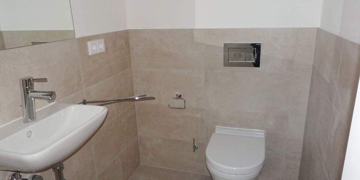 Terrassenwohnung Frankfurt am Main Schwanheim - 3 Zimmer, 103 m&sup2;, 1.900&euro; | Angebot:25672137