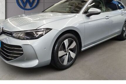 VW Passat Variant 23.162 km 32.980 &euro; Frankfurt 60326