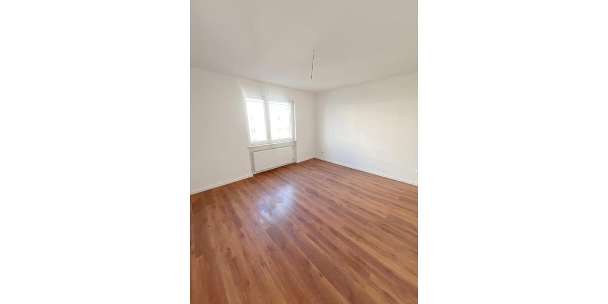 Etagenwohnung Frankfurt am Main Nordend West - 2 Zimmer, 67 m&sup2;, 1.600&euro; | Angebot:25855150