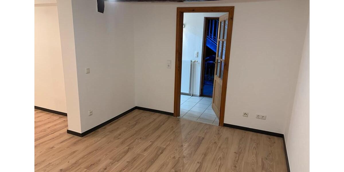 Erdgeschoßwohnung Büdingen - 2 Zimmer, 31 m&sup2;, 560&euro; | Angebot:26030519