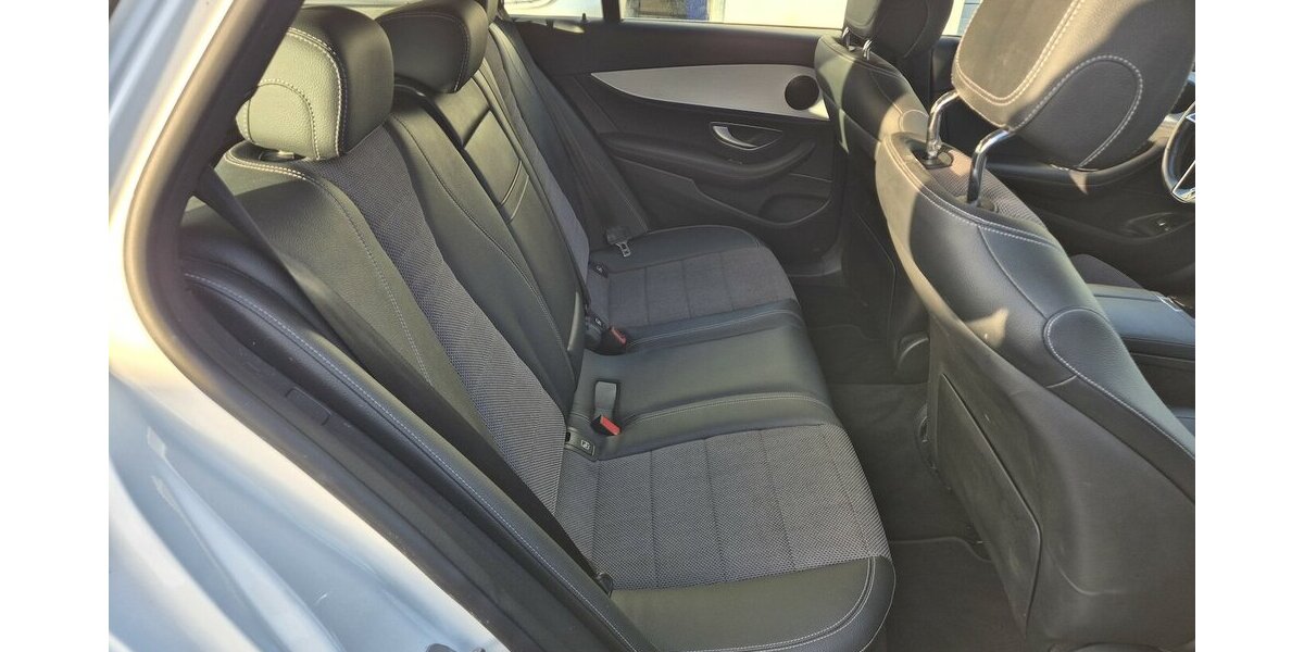 Mercedes-Benz E 300 e T Avantgarde AHK, LED, Rückfahrkamera, App 55.700 km 28.590 &euro; Rodgau 63110