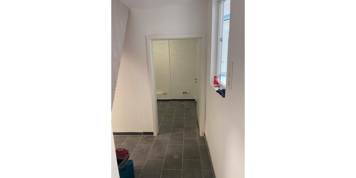 Etagenwohnung Gelnhausen - 4 Zimmer, 125 m&sup2;, 1.350&euro; | Angebot:26473327