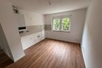 Etagenwohnung Frankfurt am Main Nied - 2 Zimmer, 51 m&sup2;, 1.300&euro; | Angebot:25905292