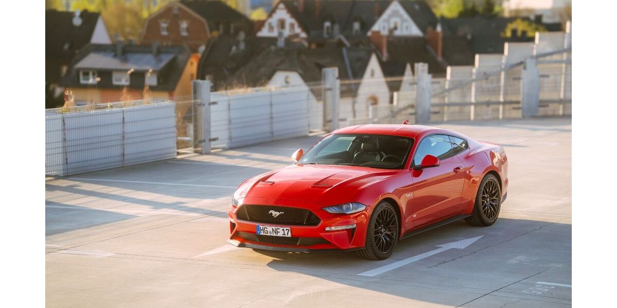 Ford Mustang 5.782 km 51.900 &euro; Friedrichsdorf 61381