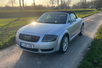 Audi TT 327.000 km 3.200 &euro; Frankfurt am Main 60433