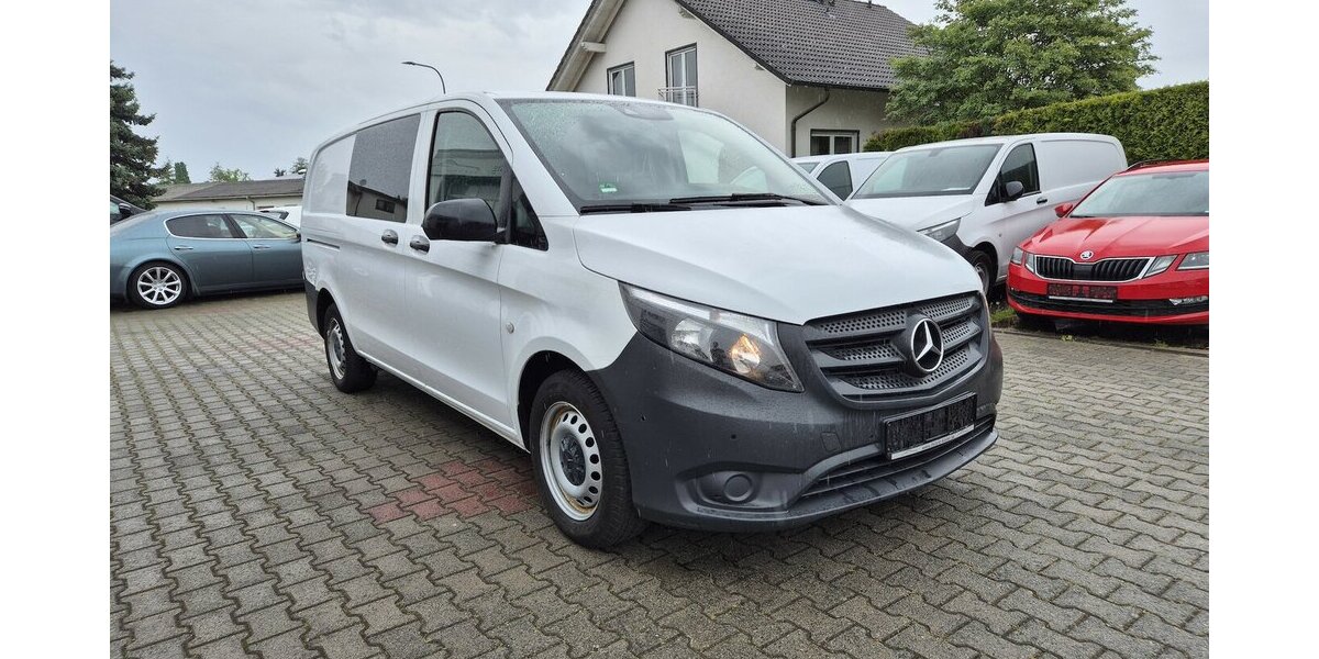 Mercedes-Benz A 180 Progressive Automatik, Rückfahrkamera, LED S 46.111 km 22.890 &euro; Rodgau 63110