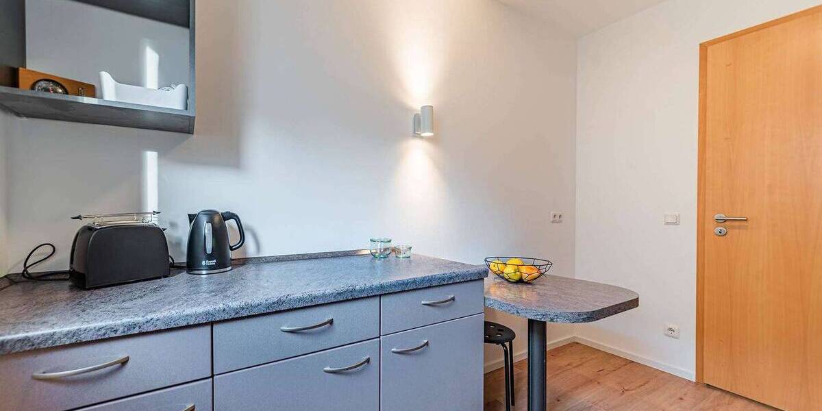 Etagenwohnung Frankfurt am Main Bockenheim - 2 Zimmer, 63 m&sup2;, 1.630&euro; | Angebot:25926617