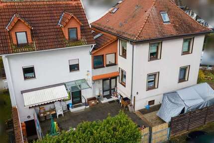 Gelegenheit mit viel Potenzial: Zwei Häuser - ein Preis EFH mit Wohnhauserweiterung - Haus Karben | Angebot:24453857