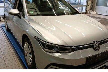 VW Golf 21.558 km 22.450 &euro; Frankfurt 60326