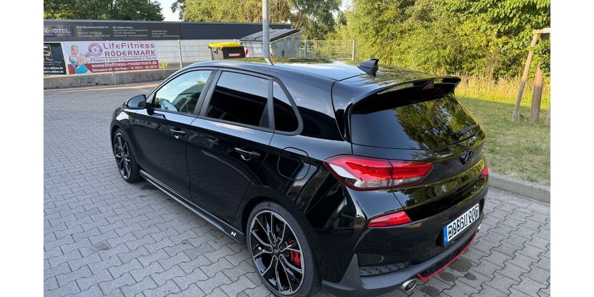 Hyundai i30 69.700 km 20.499 &euro; Eppertshausen 64859
