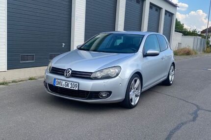 VW Golf 222.000 km 4.999 &euro; Schöneck 61137