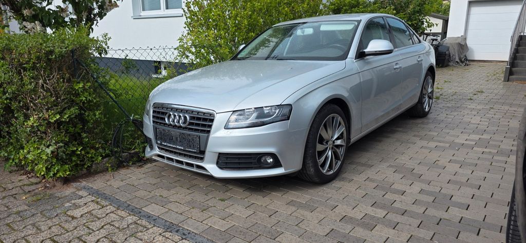 Audi A4 267.000 km 3.900 &euro; Dreieich 63303