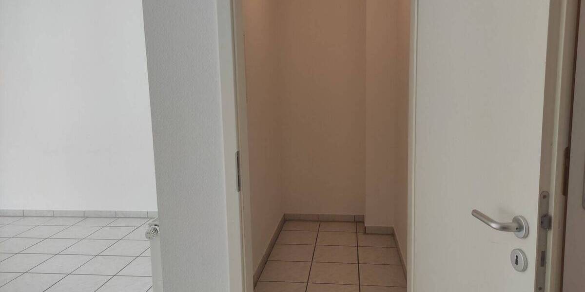 Etagenwohnung Bad Vilbel - 3 Zimmer, 82 m&sup2;, 349.000&euro; | Angebot:26863006
