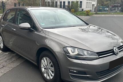 VW Golf 107.000 km 10.990 &euro; Frankfurt 60489