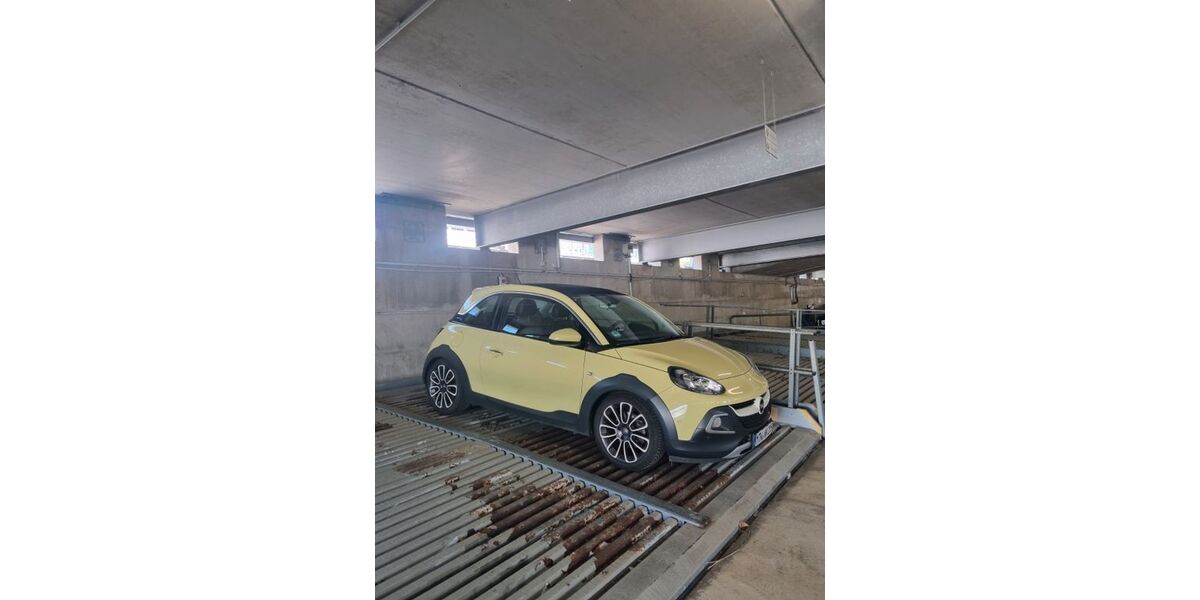 Opel Adam 124.955 km 6.399 &euro; Bad Soden 65812