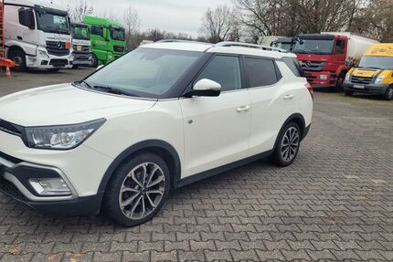 SsangYong Tivoli 132.000 km 8.924 &euro; Seligenstadt 63500