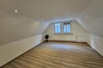 Dachgeschoßwohnung Friedberg (Hessen) - 1.5 Zimmer, 33 m&sup2;, 650&euro; | Angebot:25918774