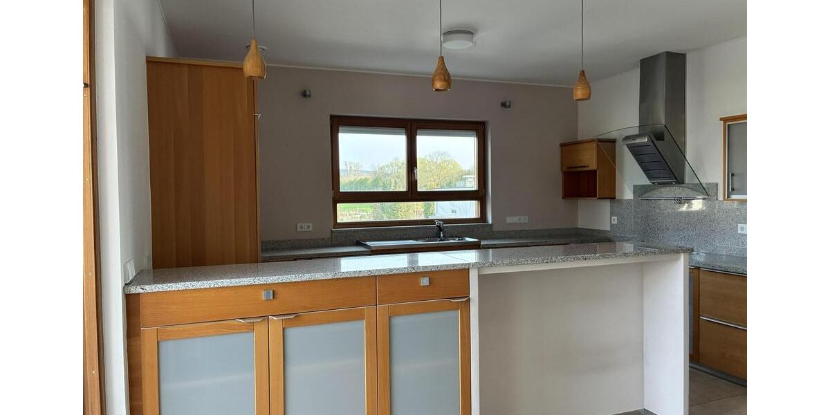 Einfamilienhaus Groß-Umstadt Umstadt - 9 Zimmer, 220 m&sup2;, 3.000&euro; | Angebot:25415646