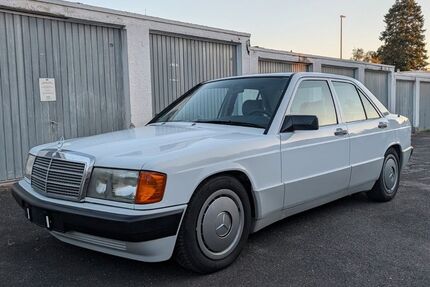 Mercedes-Benz 190 221.650 km 6.950 &euro; Steinbach 61449