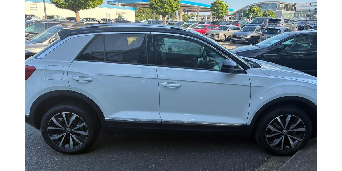 VW T-Roc 110.000 km 15.555 &euro; Frankfurt 60528