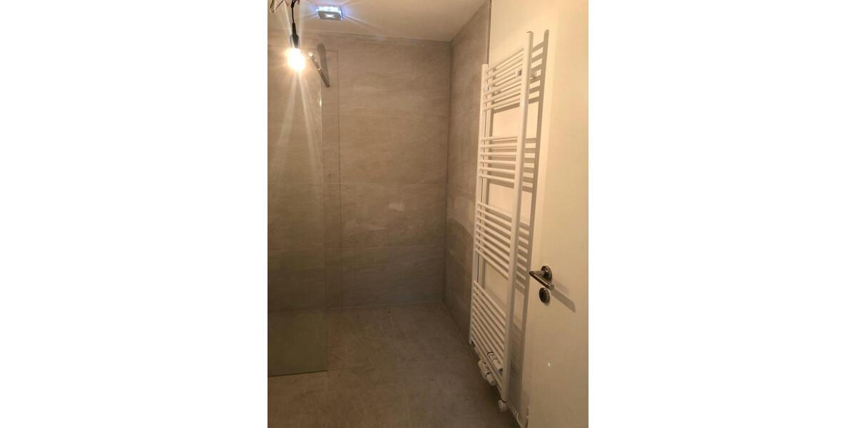 Einfamilienhaus Dreieich - 9 Zimmer, 300 m&sup2;, 4.390&euro; | Angebot:26615670