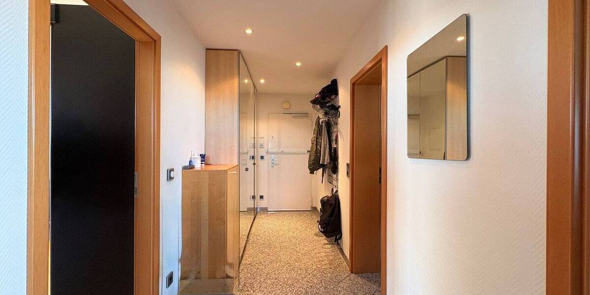 Etagenwohnung Frankfurt Innenstadt - 3 Zimmer, 86 m&sup2;, 354.000&euro; | Angebot:25997757