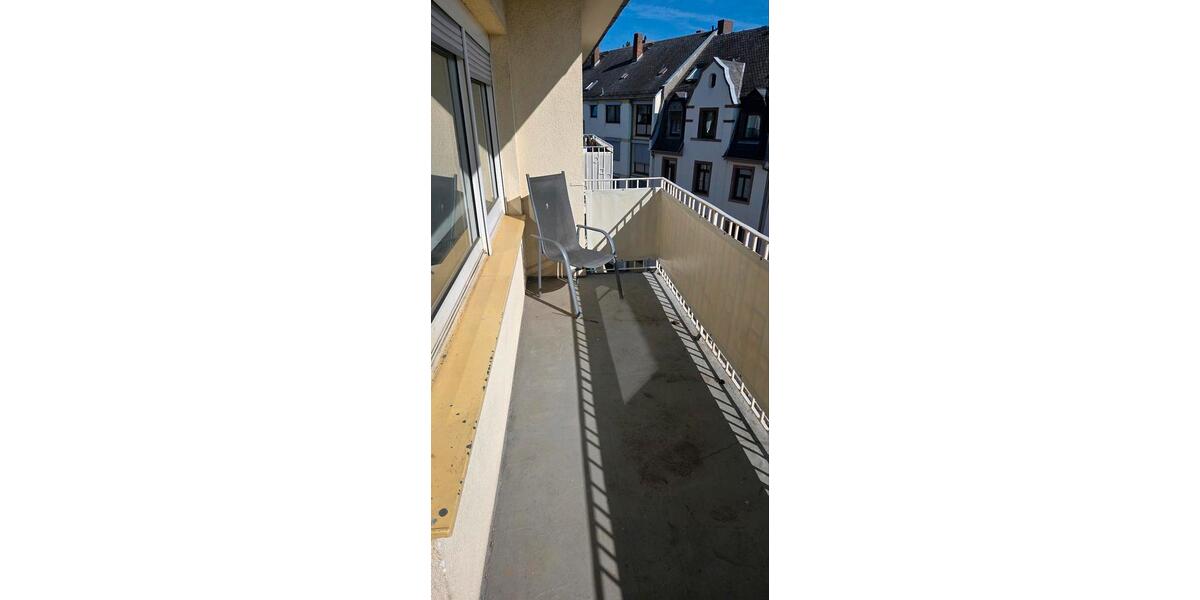 Etagenwohnung Frankfurt am Main Niederrad - 3 Zimmer, 100 m&sup2;, 1.580&euro; | Angebot:27618641