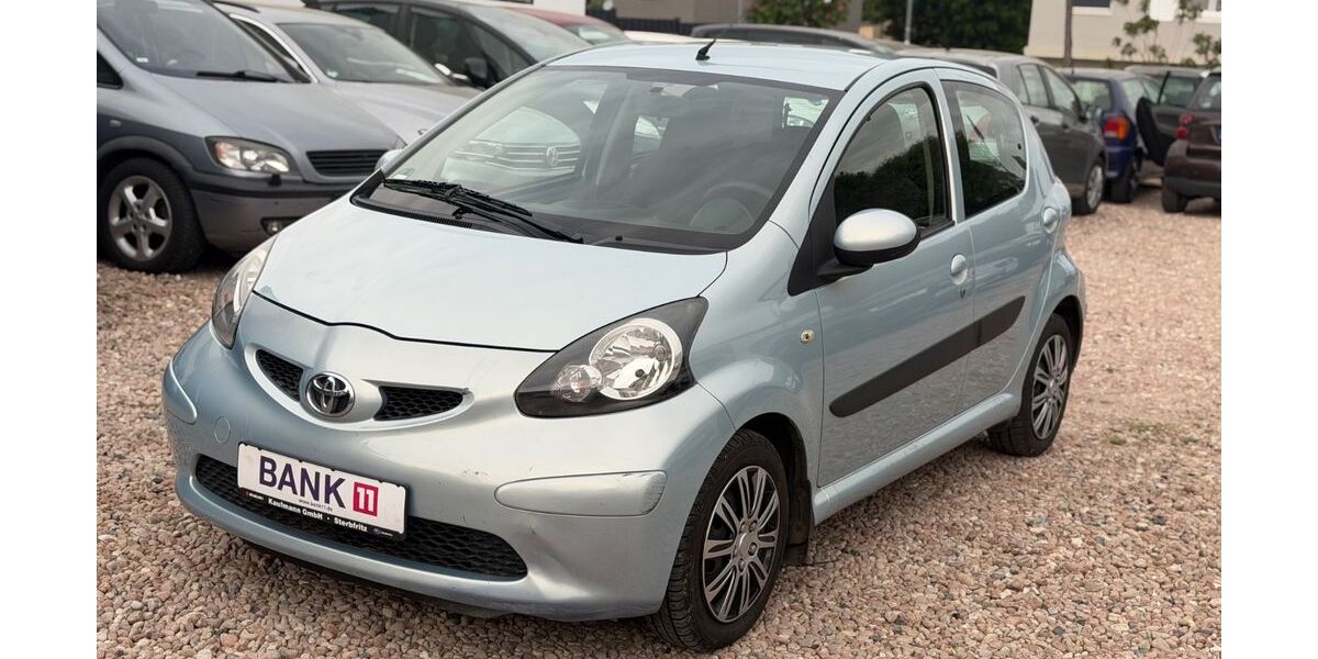 Toyota Aygo (X) 87.266 km 3.390 &euro; Rodgau 63110