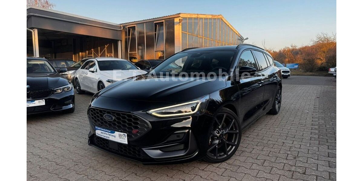 Ford Focus 42.583 km 30.999 &euro; Friedberg (Hessen) - Ossenheim 61169