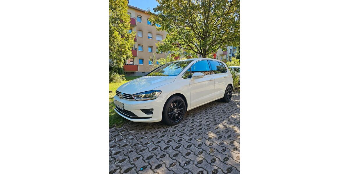 VW Golf Sportsvan 142.500 km 12.400 &euro; Neu-Isenburg 63263