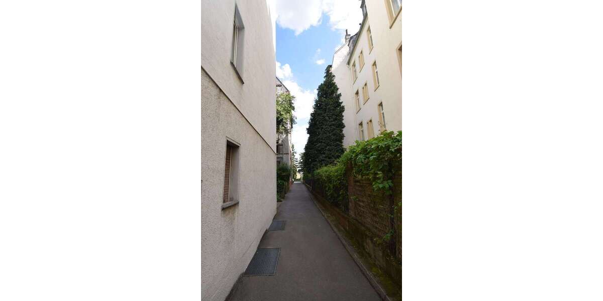 Etagenwohnung Frankfurt am Main Ostend - 2 Zimmer, 66 m&sup2;, 1.650&euro; | Angebot:26064212