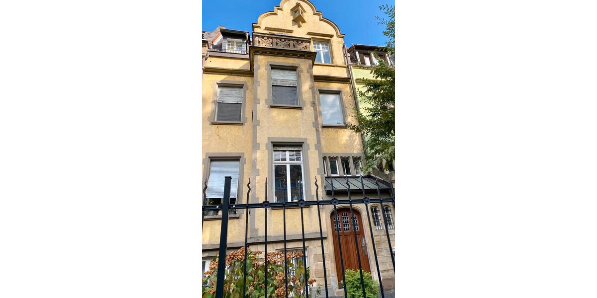 Hochparterre Frankfurt am Main Bockenheim - 3 Zimmer, 95 m&sup2;, 2.250&euro; | Angebot:25945216