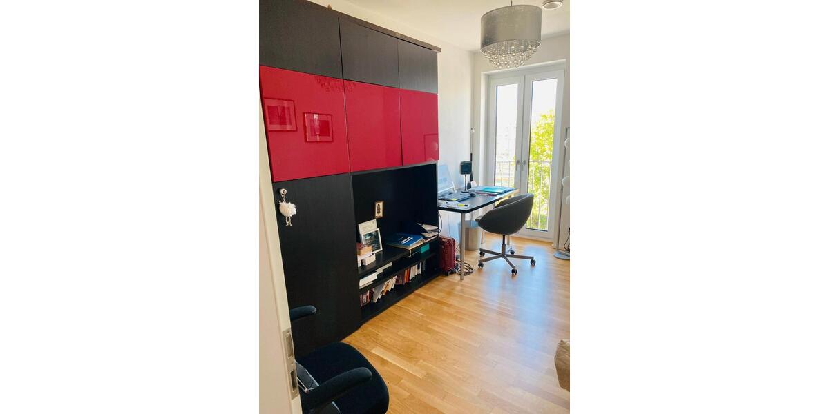 Etagenwohnung Frankfurt am Main Ostend - 3 Zimmer, 91 m&sup2;, 1.900&euro; | Angebot:26462638