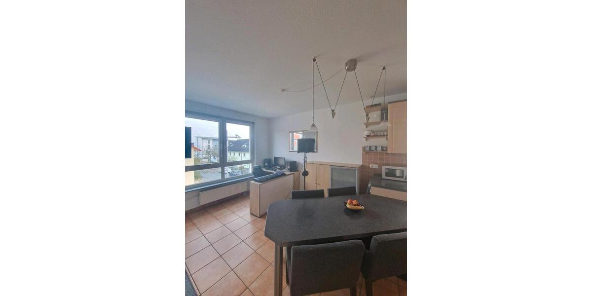 Etagenwohnung Frankfurt am Main Eschersheim - 2 Zimmer, 58 m&sup2;, 1.200&euro; | Angebot:25999902