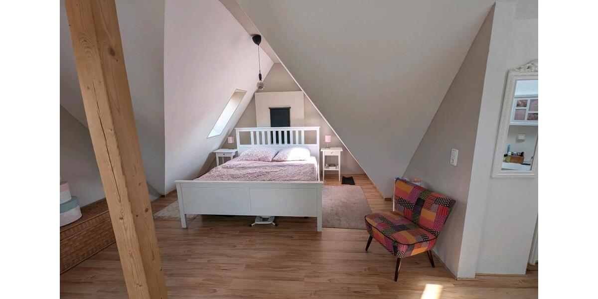 Dachgeschoßwohnung Langen (Hessen) - 1 Zimmer, 25 m&sup2;, 560&euro; | Angebot:26654338