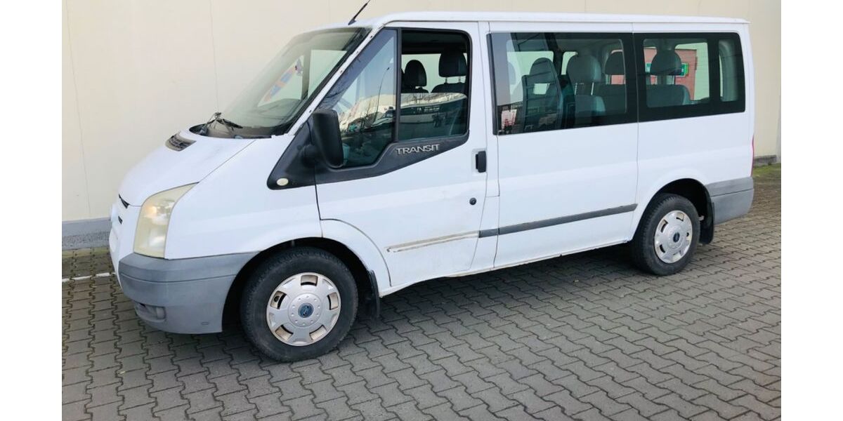 Ford Tourneo 324.000 km 4.999 &euro; Frankfurt am Main 60435