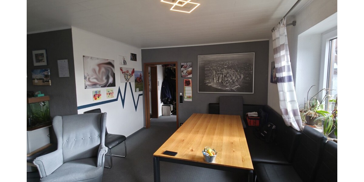 *Großzügige 6-Zi.-Maisonette-Wohnung mit großer Dachterrasse in ruhiger Wohnlage von Mühlheim (OT)* - Maisonettenwohnung Mühlheim | Angebot:23809473