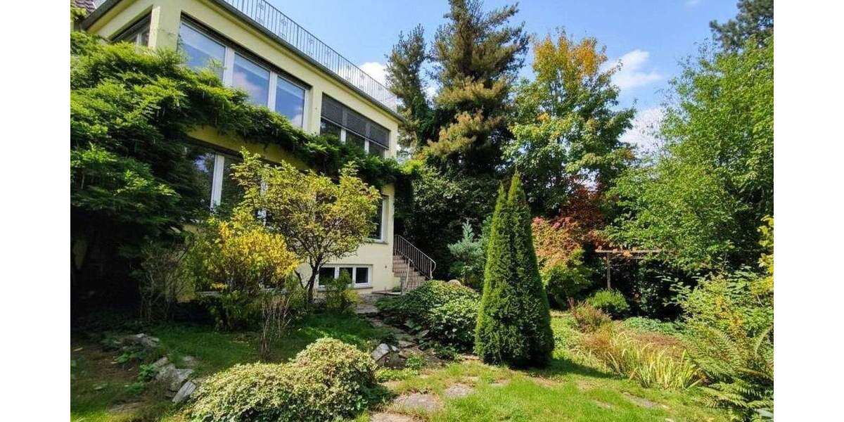 Einfamilienhaus Kronberg im Taunus Kronberg - 1 Zimmer, 200 m&sup2;, 1.100.000&euro; | Angebot:25712019