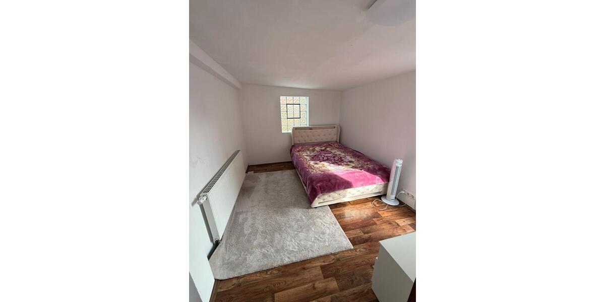 Etagenwohnung Bruchköbel - 3 Zimmer, 65 m&sup2;, 700&euro; | Angebot:27626726