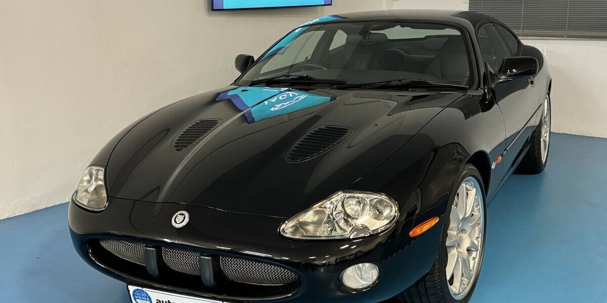 Jaguar XKR -R Coupe X100 limited RHD/Brembo/Recaro 75.200 km 22.900 &euro; Dreieich 63303
