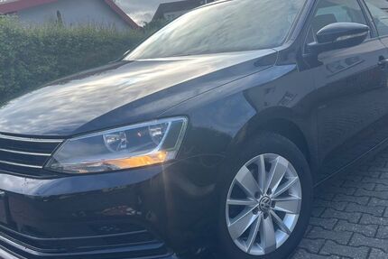 VW Jetta 119.900 km 8.990 &euro; Hasselroth 63594
