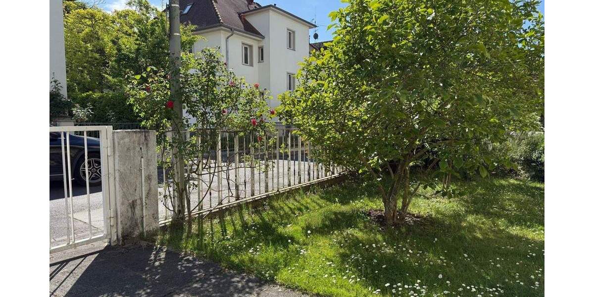 Einfamilienhaus Frankfurt am Main Praunheim - 8 Zimmer, 256 m&sup2;, 1.290.000&euro; | Angebot:25796118