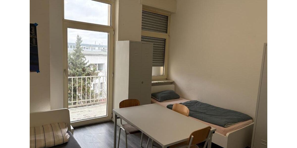 Etagenwohnung Frankfurt am Main Rödelheim - 3 Zimmer, 30 m&sup2;, 750&euro; | Angebot:25394764