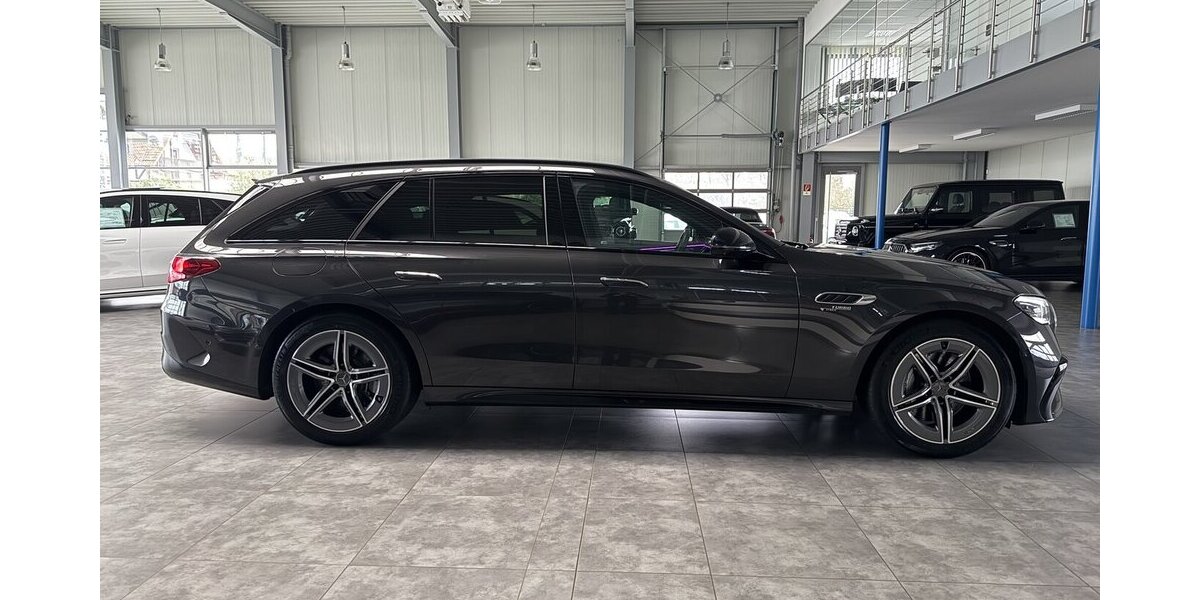 Mercedes-Benz E 53 AMG T Hybrid 4M+ PREMIUM+SUPERSCREEN AHK-3D 39.140 km 85.989 &euro; Groß-Umstadt 64823