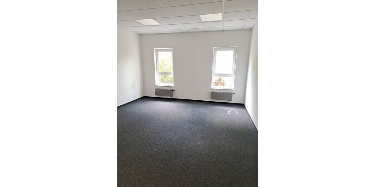 Gewerbeobjekt Oberursel - 5 Zimmer, 257 m&sup2;, 2.549&euro; | Angebot:25776590