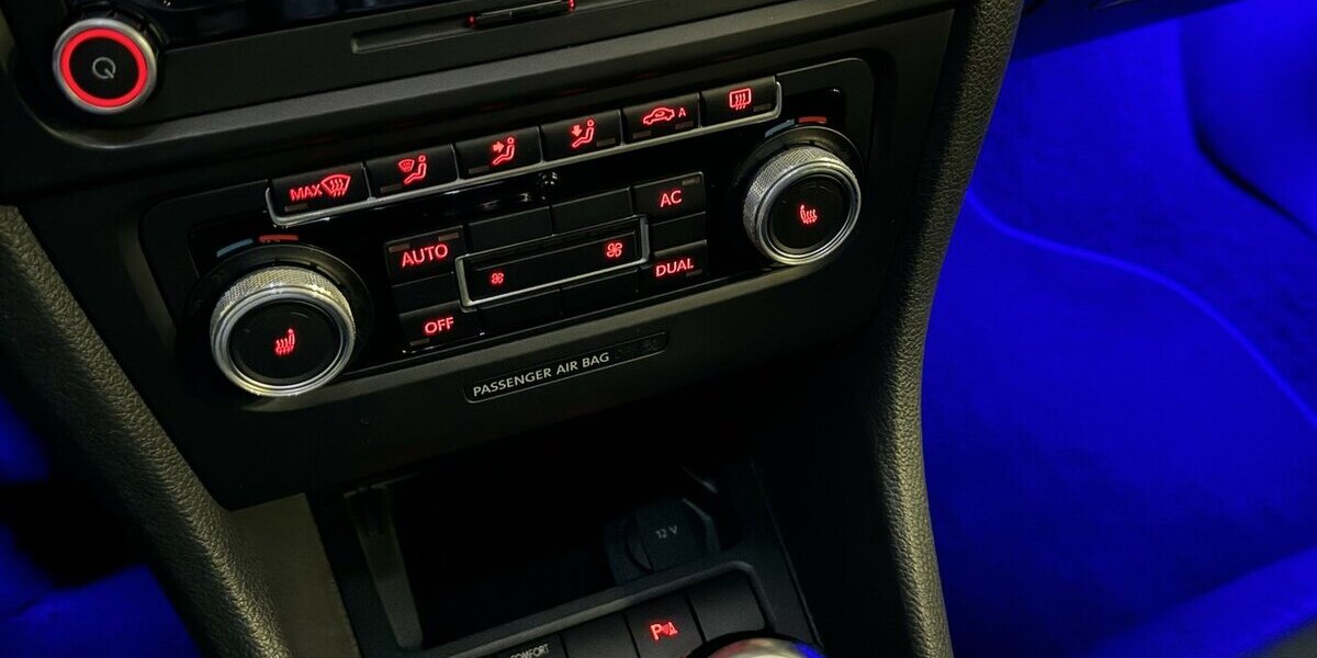 VW Golf R 4Motion 6-Gang /Leder/ 19´´/Xenon/HG-M 247.000 km 12.950 &euro; Dreieich 63303