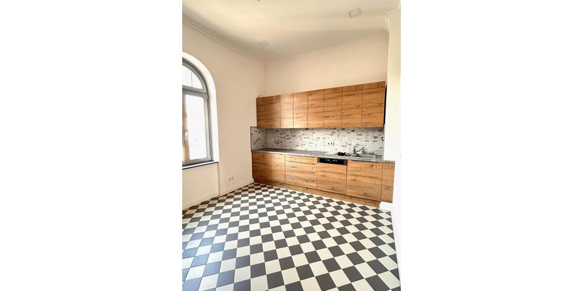 Maisonettenwohnung Bad Nauheim - 7 Zimmer, 183 m&sup2;, 3.000&euro; | Angebot:26235182